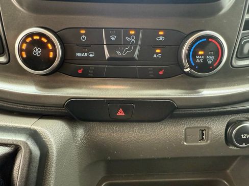 Used 2020 Ford Transit 350 XLT image 28