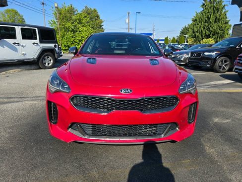 Used 2018 Kia Stinger GT1 image 8