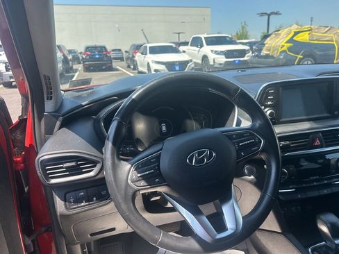 Used 2020 Hyundai Santa Fe SEL w/ Convenience Package FWD image 10