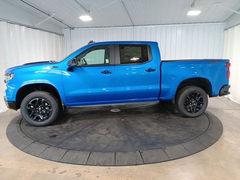 New 2026 Chevrolet Silverado 1500 LT Trail Boss w/ Dark Appearance Package image 2