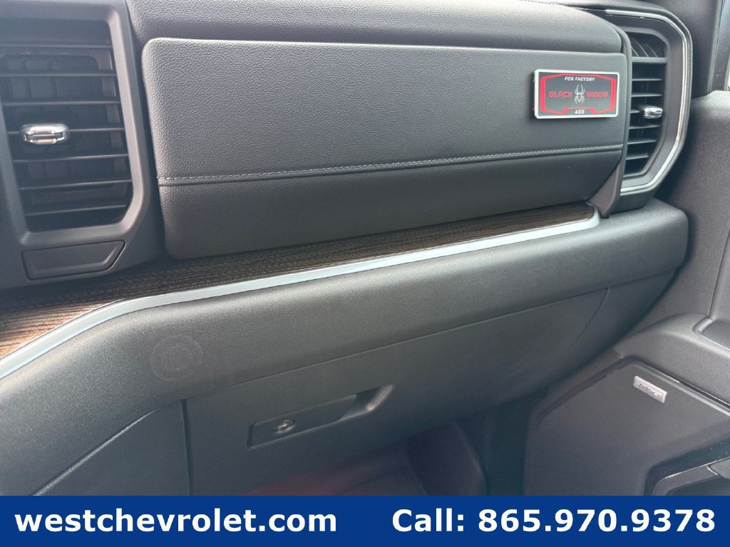New 2026 Chevrolet Silverado 1500 RST w/ Z71 Off-Road Package AWD/4WD image 23