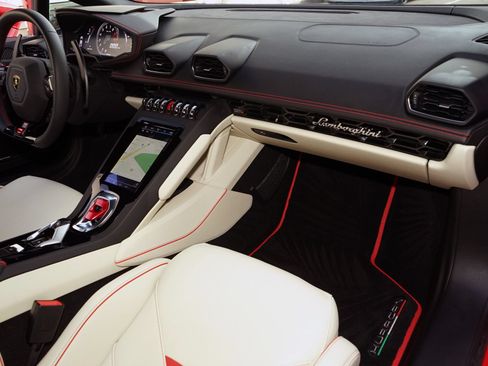Used 2020 Lamborghini Huracan EVO AWD/4WD image 12