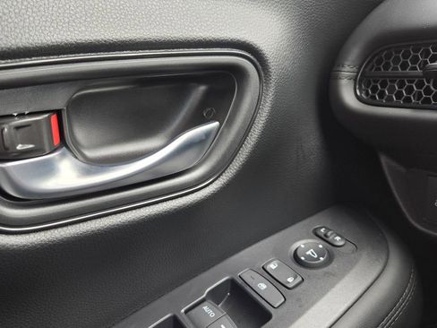 New 2026 Honda HR-V LX image 20