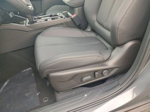 New 2026 Subaru Outback Limited AWD/4WD image 10