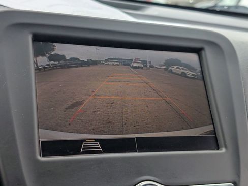 Used 2023 Chevrolet Equinox LT AWD/4WD image 14