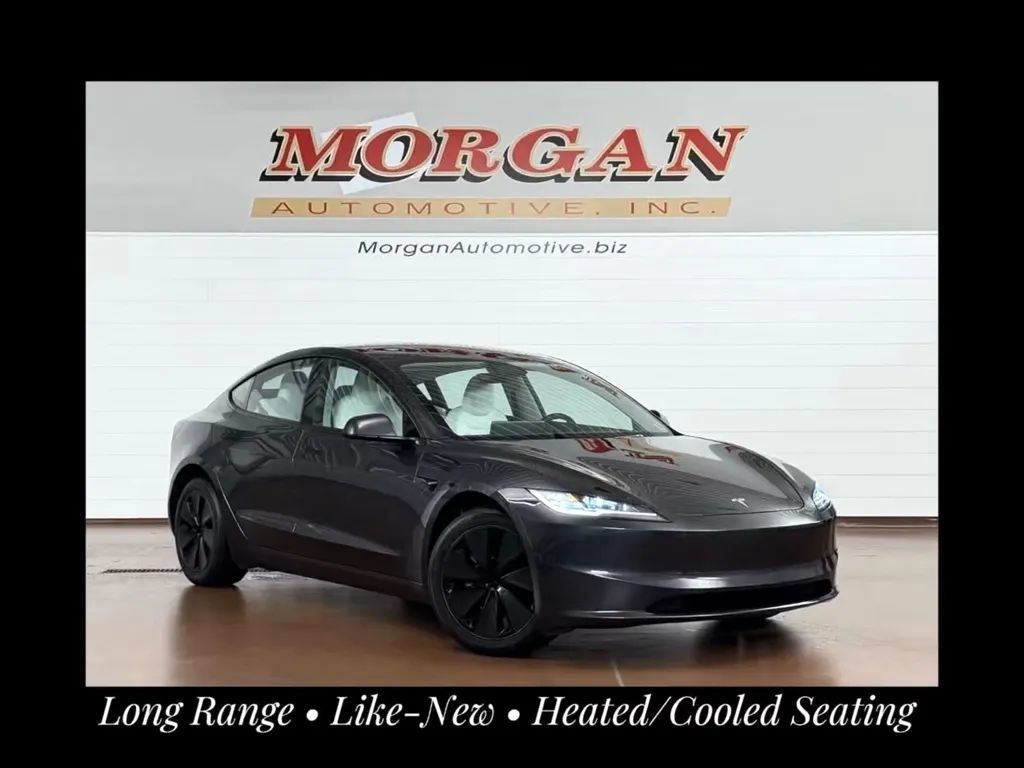 Used 2025 Tesla Model 3 Long Range AWD/4WD image 1