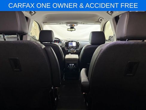 Used 2021 Chevrolet Traverse RS image 19