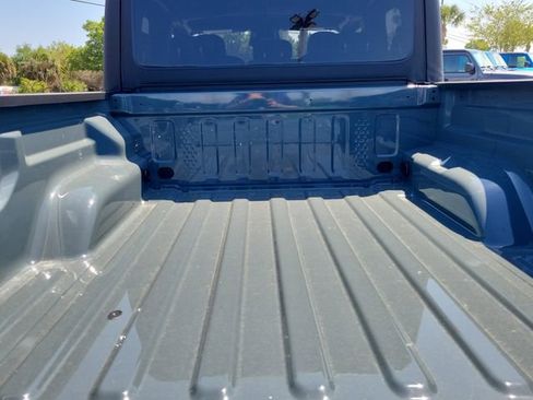 New 2026 Jeep Gladiator Sport AWD/4WD image 7