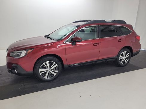 Used 2018 Subaru Outback 2.5i Limited AWD/4WD image 2