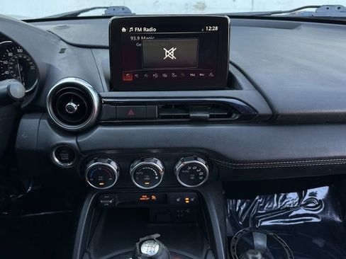 Used 2020 MAZDA MX-5 Miata RF Grand Touring w/ Appearance Package image 16