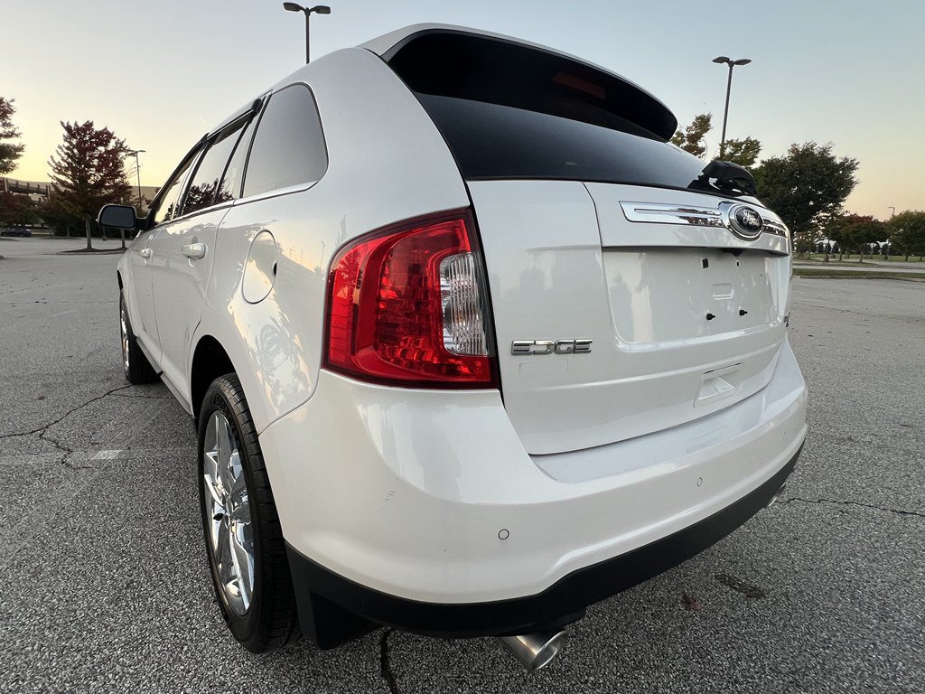 Used 2013 Ford Edge Limited AWD/4WD image 3