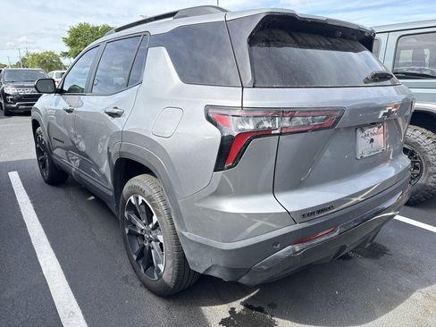 Used 2025 Chevrolet Equinox RS w/ Safety and Technology Package image 7