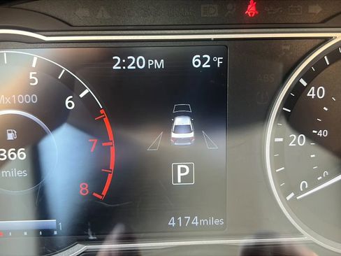 Used 2025 Nissan Versa SV image 12