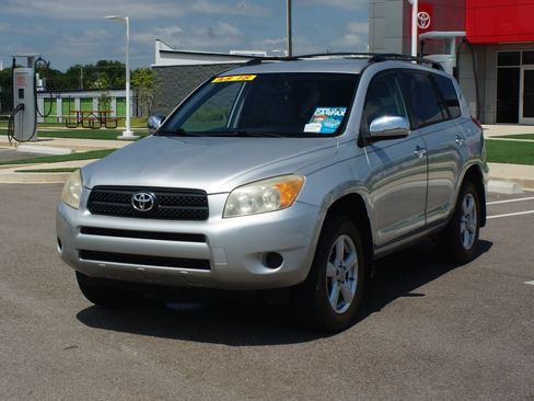 Used 2006 Toyota RAV4 2WD image 16