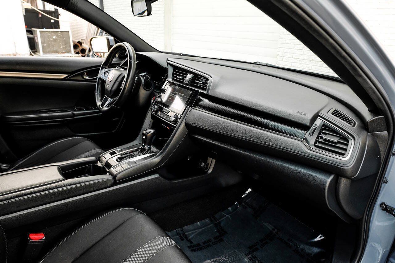 Used 2020 Honda Civic Sport image 16