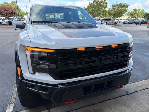 Used 2025 Ford F150 Raptor w/ Equipment Group 803A Raptor R AWD/4WD image 15