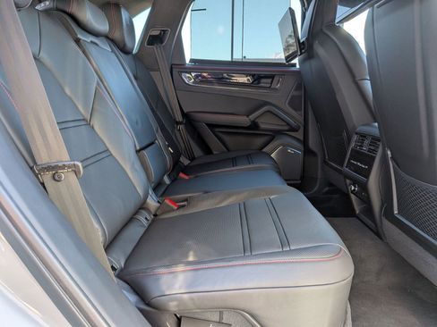 New 2026 Porsche Cayenne GTS image 24