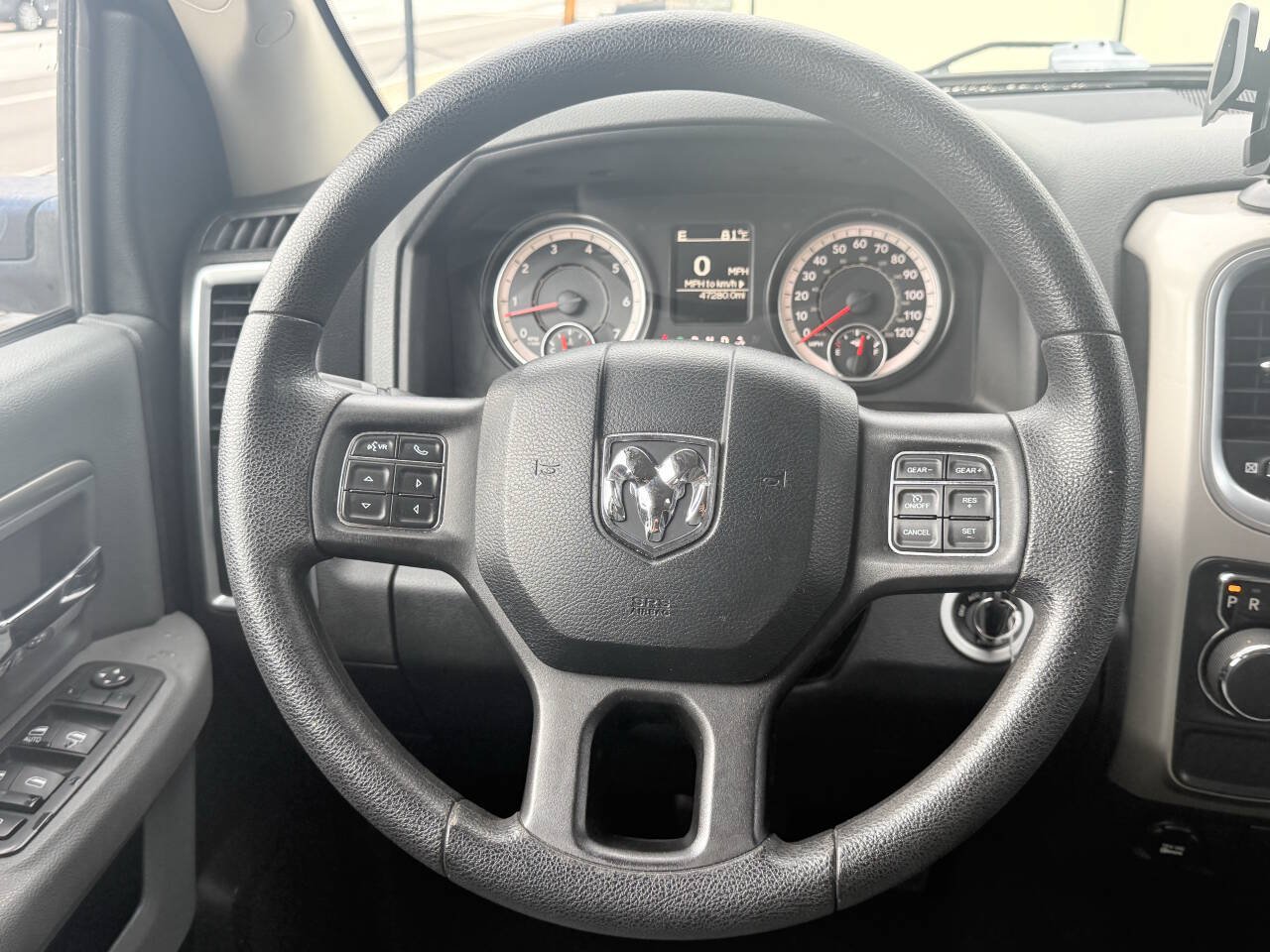 Used 2016 RAM 1500 Classic SLT RWD image 21
