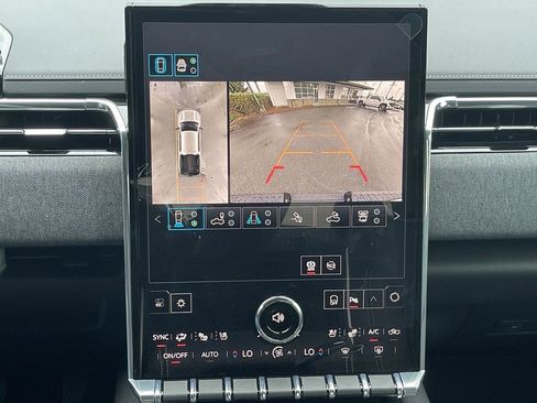 New 2026 GMC Sierra EV Elevation w/ Premium Package AWD/4WD image 15