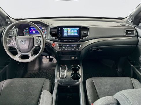 Certified 2022 Honda Pilot Sport image 3