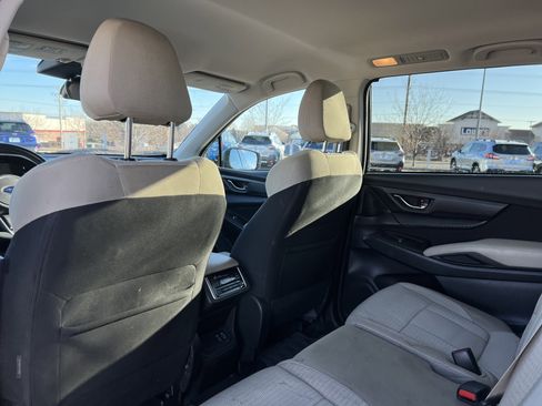 Used 2023 Subaru Ascent Premium w/ Convenience Package image 22