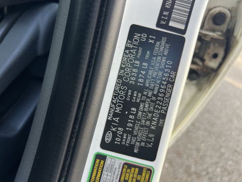 Used 2009 Kia Rio LX FWD image 27