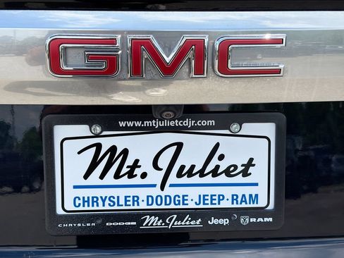 Used 2023 GMC Yukon Denali AWD/4WD image 12