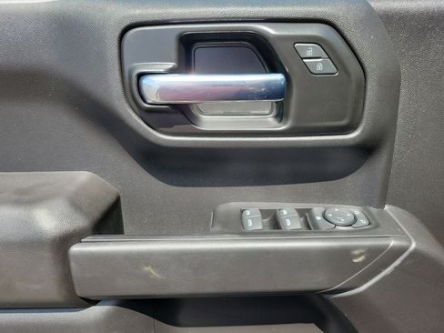 Used 2022 Chevrolet Silverado 1500 Custom Trail Boss w/ Safety Confidence Package image 7