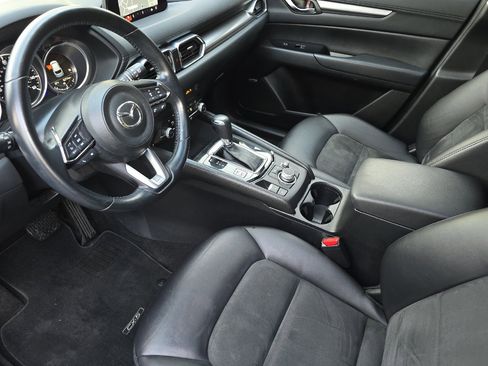 Used 2019 MAZDA CX-5 Touring image 11