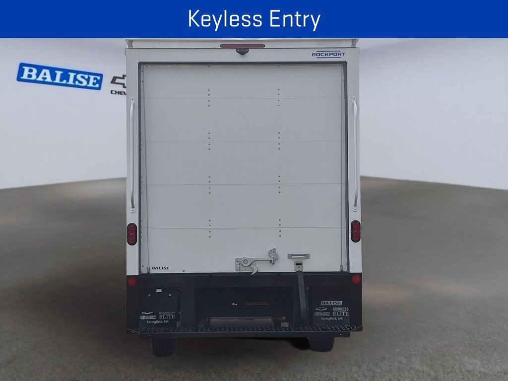New 2025 GMC Savana 3500 w/ Power Convenience Package RWD image 4