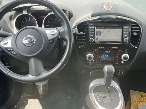 Used 2015 Nissan Juke SV w/ Technology Package AWD/4WD image 10