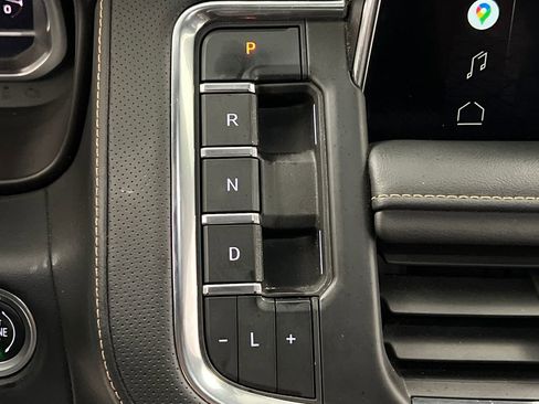 Used 2022 GMC Yukon XL AT4 AWD/4WD image 54