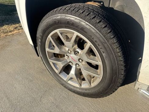 Used 2015 GMC Yukon SLT w/ Open Road Package image 5