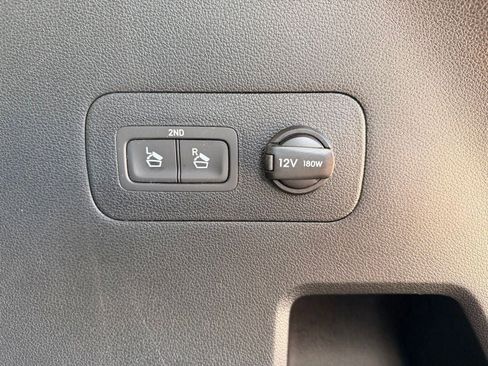 Used 2020 Hyundai Santa Fe Limited AWD/4WD image 35