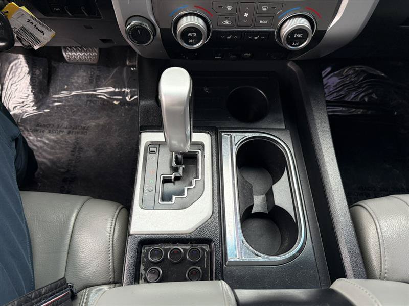 Used 2017 Toyota Tundra Limited w/ Limited Premium Package AWD/4WD image 33