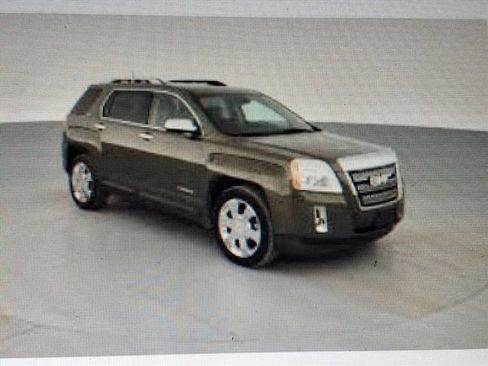 Used 2015 GMC Terrain SLT FWD image 1
