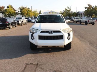 Used 2017 Toyota 4Runner SR5 AWD/4WD video 2