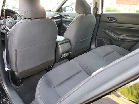 Certified 2025 Nissan Altima 2.5 SV FWD image 14