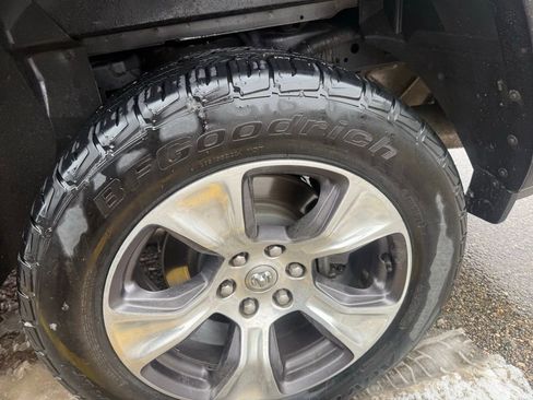 Used 2022 RAM 1500 Laramie image 17