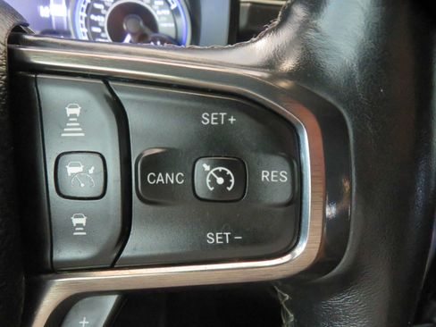 Used 2020 RAM 1500 Limited AWD/4WD image 33