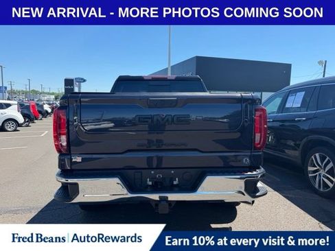 Used 2024 GMC Sierra 1500 SLT w/ SLT Premium Plus Package AWD/4WD image 6