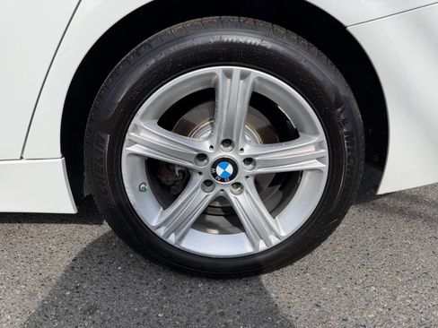 Used 2014 BMW 328d xDrive Sedan AWD/4WD image 3