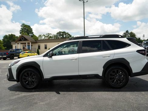 Used 2025 Subaru Outback Onyx Edition AWD/4WD image 25