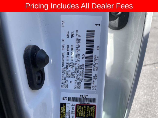Used 2024 Toyota Tundra SR5 w/ SR5 Convenience Package AWD/4WD image 36