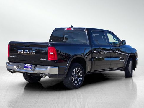 Used 2025 RAM 1500 Laramie AWD/4WD image 4