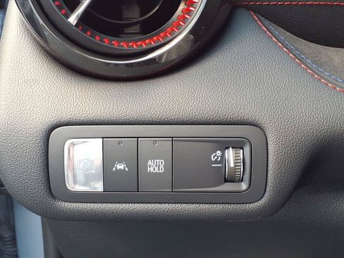 Used 2025 Chevrolet Blazer EV RS RWD image 8