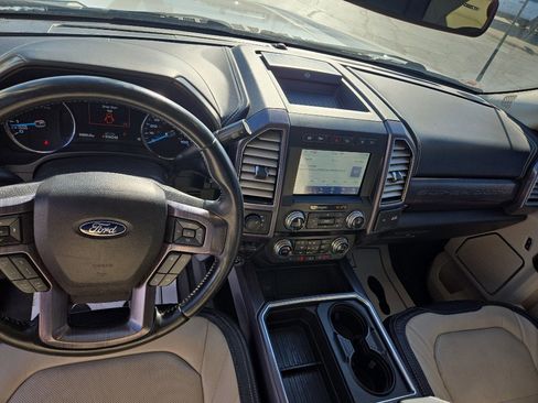 Used 2021 Ford F250 Limited image 11
