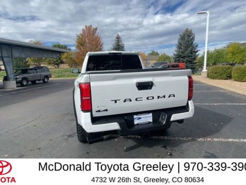 New 2025 Toyota Tacoma TRD Off-Road w/ TRD Off Road Premium Package AWD/4WD image 7