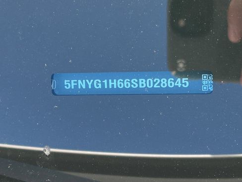 Used 2025 Honda Pilot TrailSport image 39