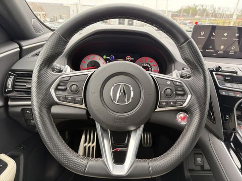 Certified 2025 Acura RDX A-Spec image 18